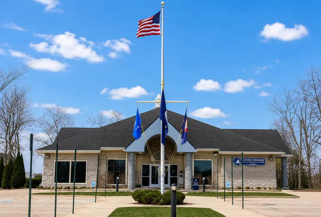 Fence company serving Fenton Township, MI